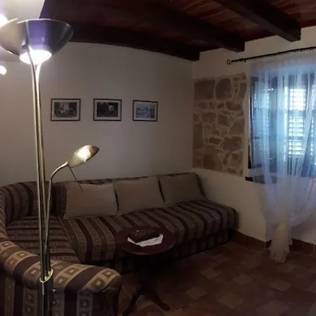 Tatil Evi Holiday Cale Murter
